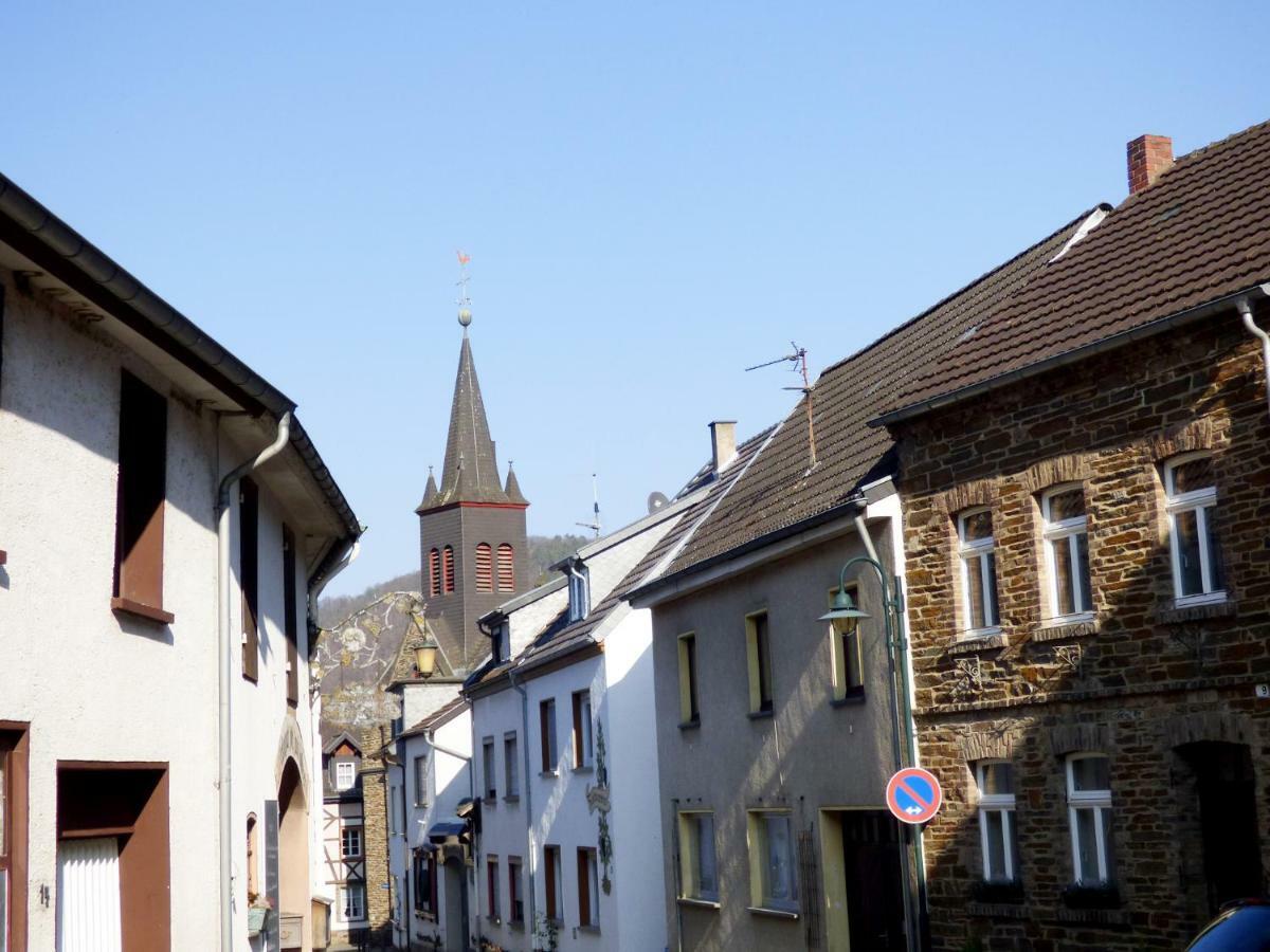 Relaxen im alten Winzerhaus Fewo EG Rech Exterior foto